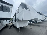 Luxury Fifth Wheel Brands